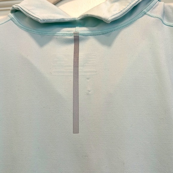 New Balance NB DRY Pullover Athletic Wear with Zipper and Back Pockets sz.L - Picture 9 of 11